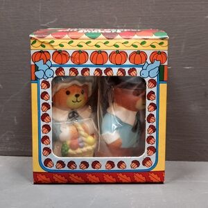 Vintage 1985 Enesco Lucy & Me Salt And Pepper Shakers New
